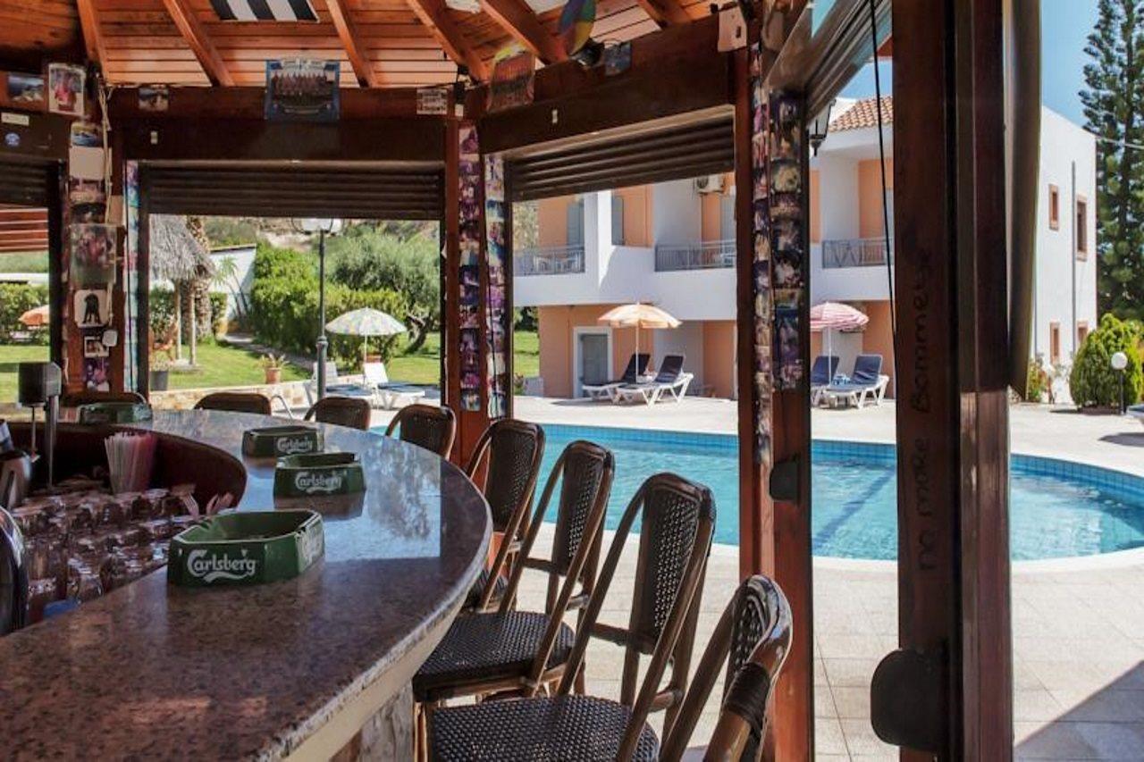 Ifigenia Apartments Hersonissos  Zewnętrze zdjęcie